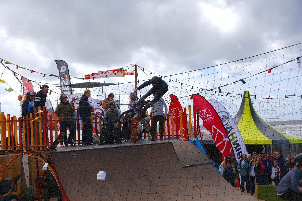 ../Images/Kite Board Open 2016 zondag 135.jpg